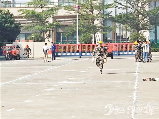 通過開展職工消防技能競(jìng)賽，禮樂街道進(jìn)一步提升了相關(guān)業(yè)務(wù)水平。