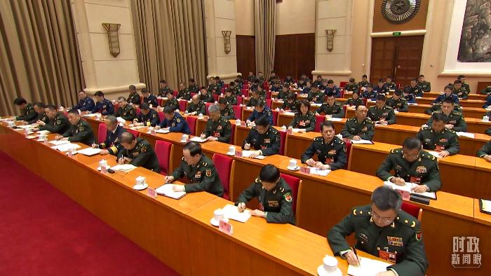 △2025年3月7日，解放軍和武警部隊代表團全體會議現(xiàn)場。