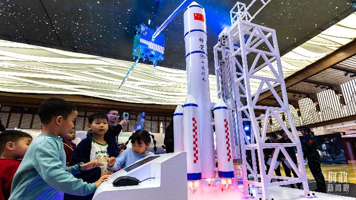 △2025中國（梅州）航空航天國防科技展。（圖/視覺中國）