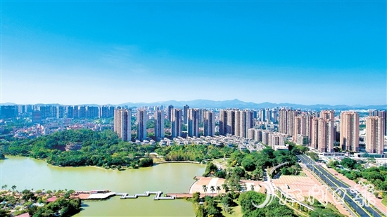 鶴山加速城市建設(shè)步伐，打造企業(yè)投資興業(yè)的首選之地。