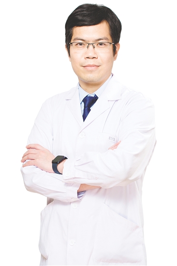 余國(guó)偉 余國(guó)偉