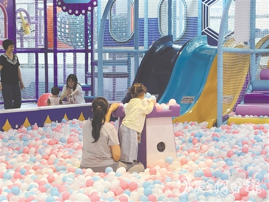 商業(yè)綜合體拓展兒童消費(fèi)場(chǎng)景。
