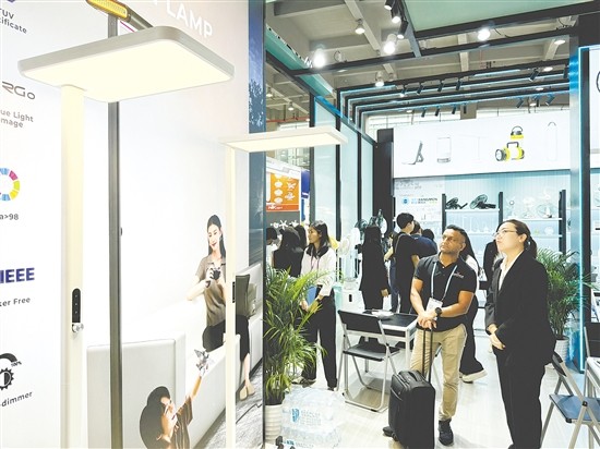 健康光產(chǎn)品受到青睞。