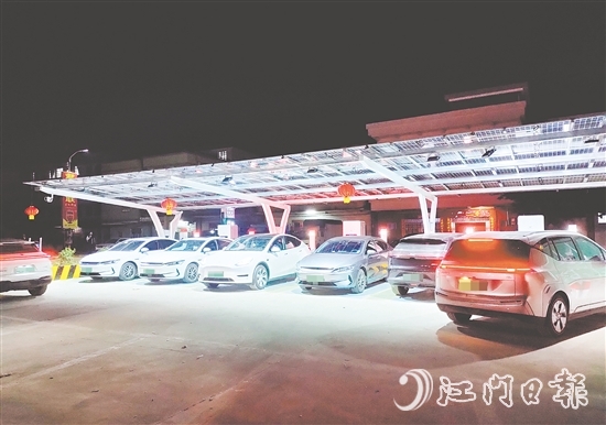 君堂僑聯(lián)充電站項目填補了君堂鎮(zhèn)新能源充電站的鎮(zhèn)域空白。