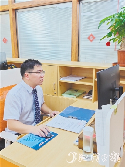 彭裕達是一位執(zhí)著的金融逐夢人。