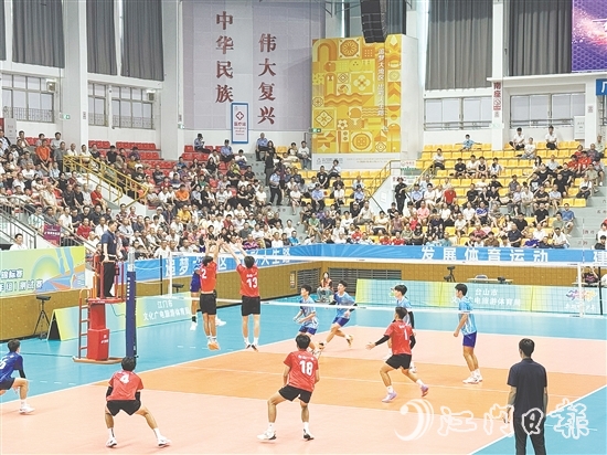 2025年廣東省青少年排球（男子）錦標(biāo)賽暨十五運(yùn)會(huì)排球（男子成年組）測(cè)試賽以“全流程、全要素”為標(biāo)準(zhǔn)，對(duì)競(jìng)賽組織、場(chǎng)地設(shè)施、后勤保障等環(huán)節(jié)進(jìn)行全方位檢驗(yàn)。