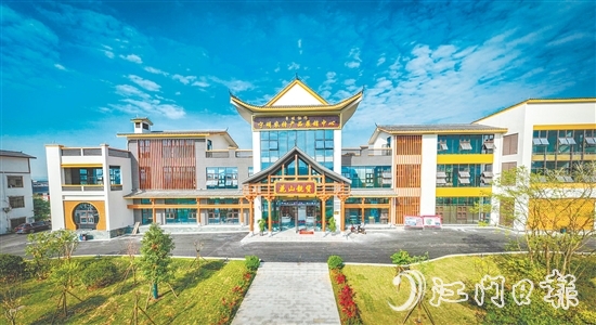 新會、寧明建好農(nóng)特產(chǎn)品展銷中心，拓寬群眾增收渠道。