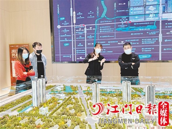 公積金優(yōu)惠政策，減輕了購房人的資金壓力，釋放了住房消費(fèi)潛力。