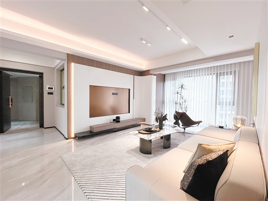 錦富匯景灣C位13幢樣板房。