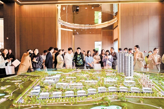 元旦期間，部分優(yōu)質(zhì)樓盤人氣旺。