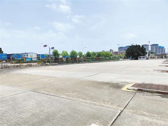 去年溢價最高的新會汽車總站“三舊”改造地塊由本土房企競得。