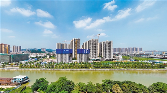 今年以來，不少樓盤推出第四代住宅。