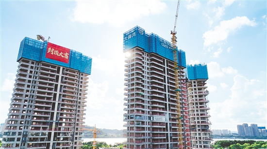 江發(fā)·天御灣頂層復(fù)式刷新江門洋房備案總價(jià)紀(jì)錄。