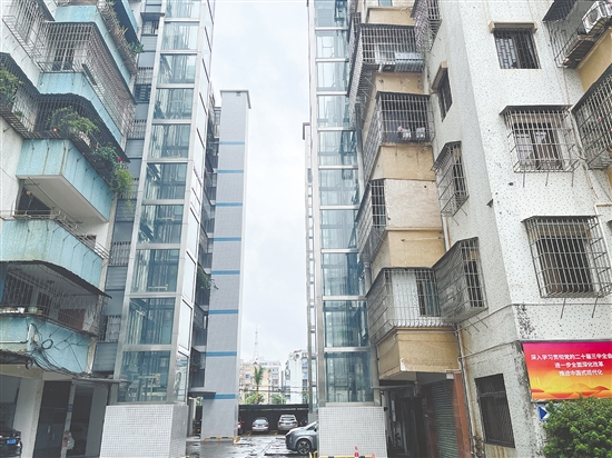 加裝電梯的二手住房受到不少購房者青睞。