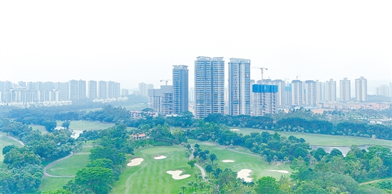 在動工的存量住宅用地中，有多個已在銷售中的熱點樓盤。