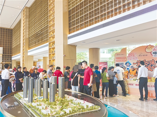 隨著促銷政策與活動的疊加，近期我市不少樓盤人氣不俗。