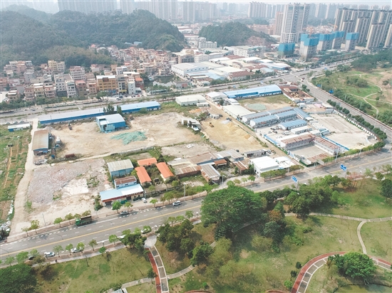 駿景灣以72202萬(wàn)元競(jìng)得位于濱江新區(qū)的江門市JCR2025-45（蓬江11）號(hào)地。