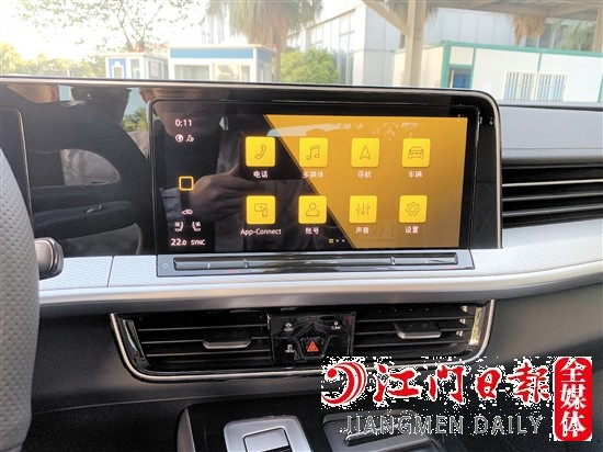 12英寸全液晶觸控大屏功能強(qiáng)大。