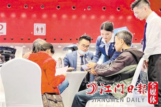 消費(fèi)者在購車時，需了解清楚車型優(yōu)惠。