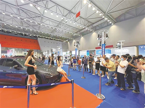 車展現(xiàn)場將有不少備受矚目的汽車品牌亮相。